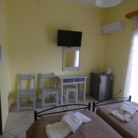 Dixtia Apartments Agios Georgios Pagon Exteriör bild